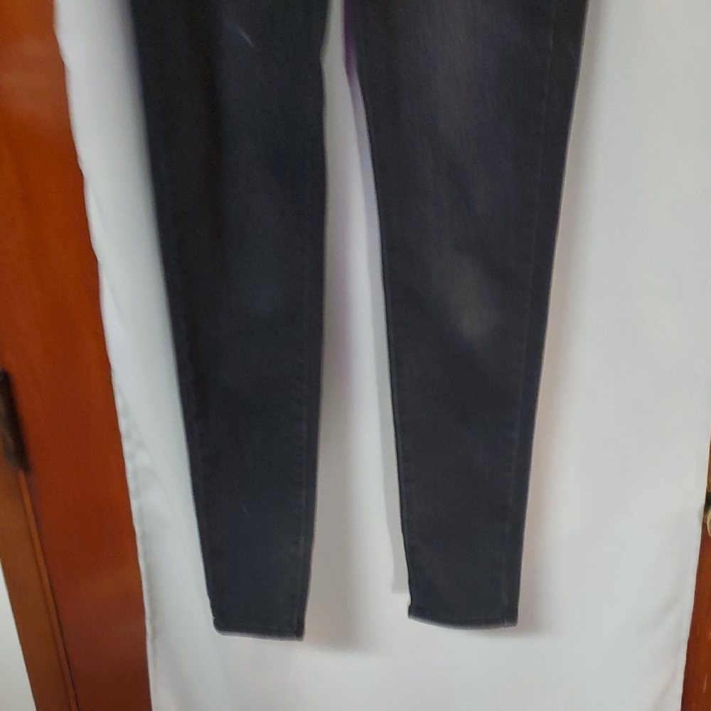 Signature by Levi Strauss Black Skinny Jeans 710 SuperSkinny - Picture 4 of 16